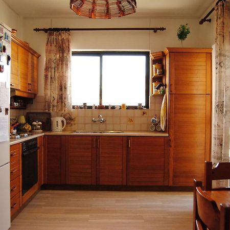 Apartment By The Beach Kalamata Exterior photo