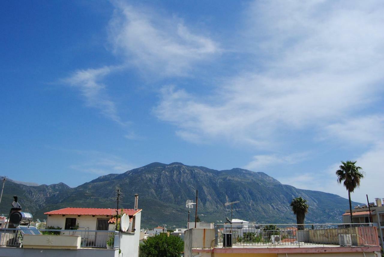 Apartment By The Beach Kalamata Exterior photo